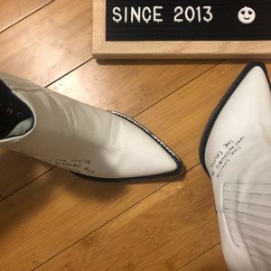 iro the truth booties